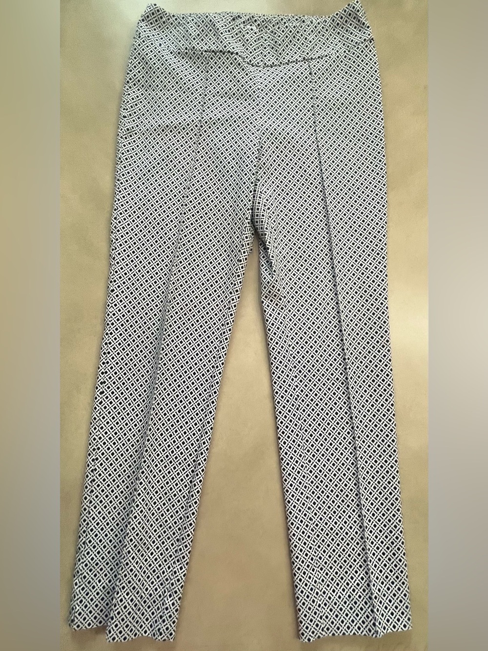 Jules & Leopold Black and White Diamond-Print Ankle Pants Size Small